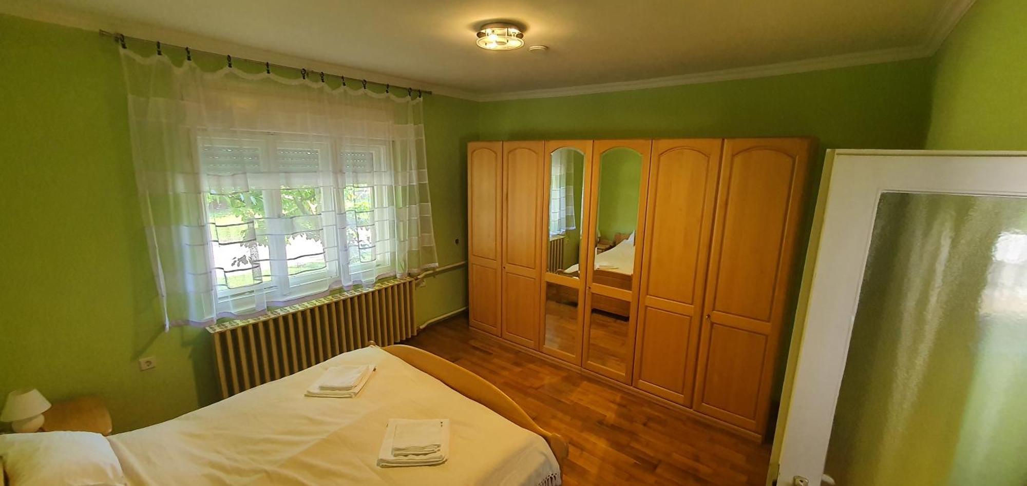 Szofia Vendeghaz Apartment Kerekegyhaza
